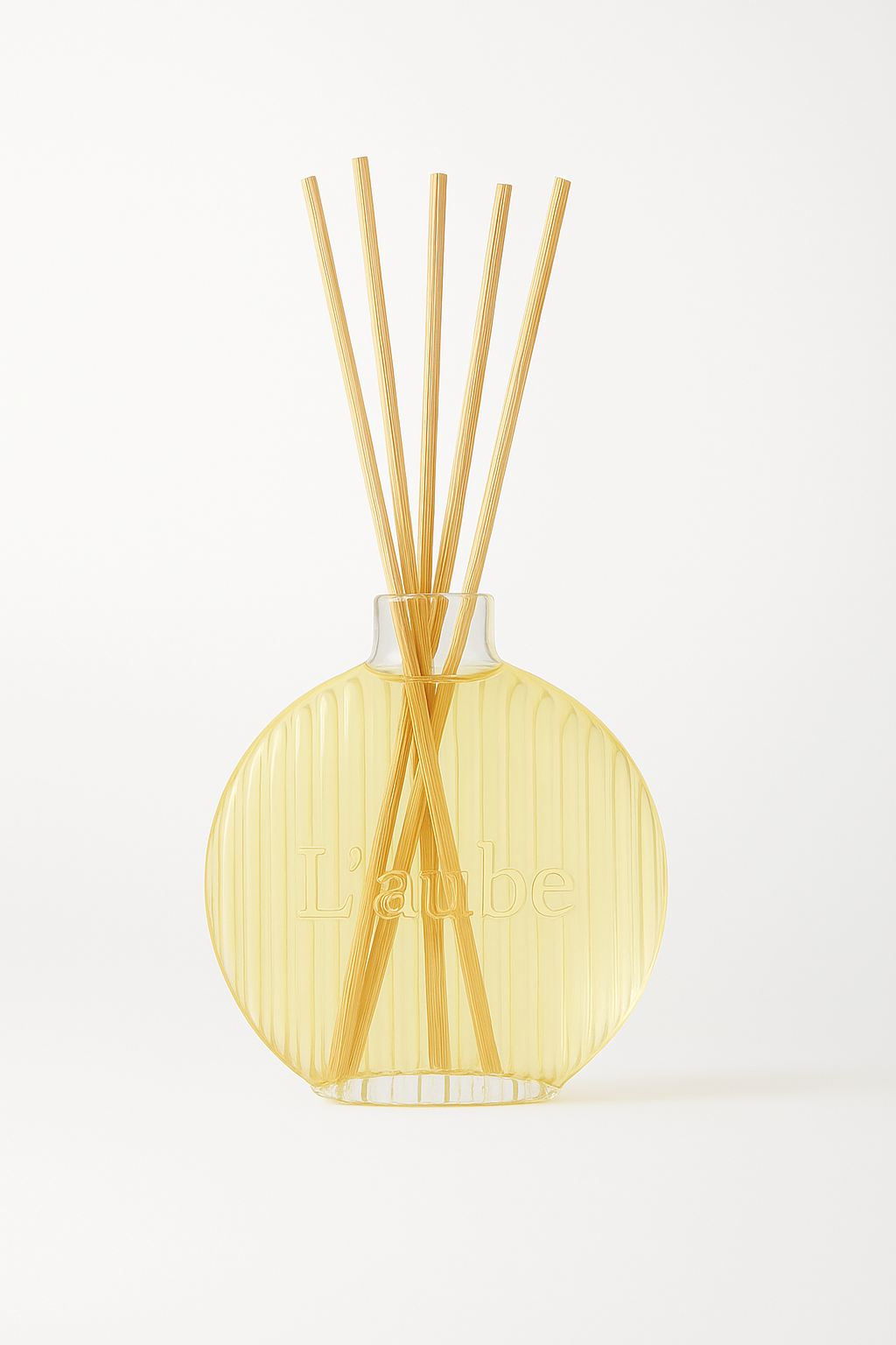 L’aube round diffuser bottle with ridges and reeds
